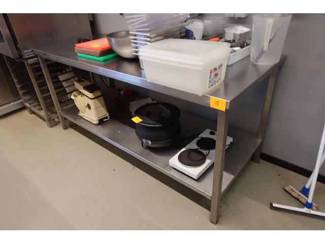 Inox werktafel - afbeelding 2 van  2