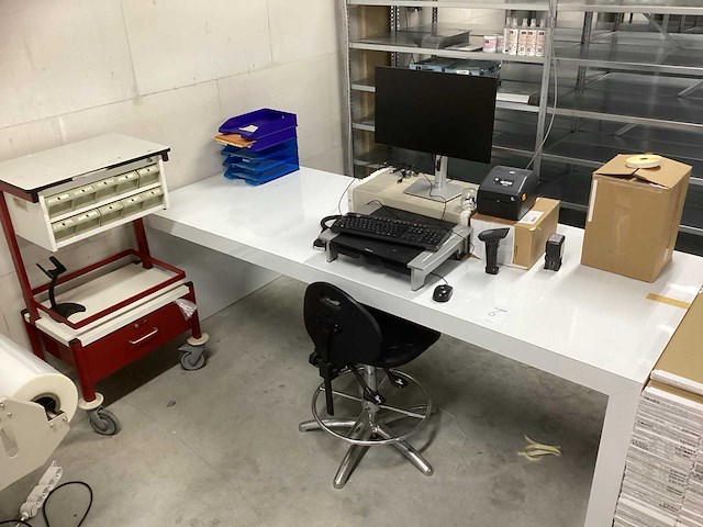 Inpak- en verzendwerkplek incl. zebra zd421 printer - afbeelding 1 van  8