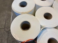 Inpak materiaal. papier met plastic laag 50x50cm (52x) - afbeelding 3 van  5