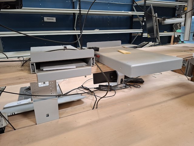 Inpakbalie met 2x weegschaal en 2x printer - afbeelding 2 van  11