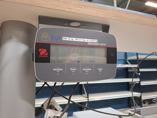 Inpakbalie met 2x weegschaal en 2x printer - afbeelding 11 van  11