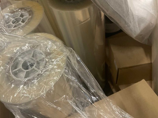 Inpakpaier, folie, tasjes, bamboestokken (3x) - afbeelding 5 van  16