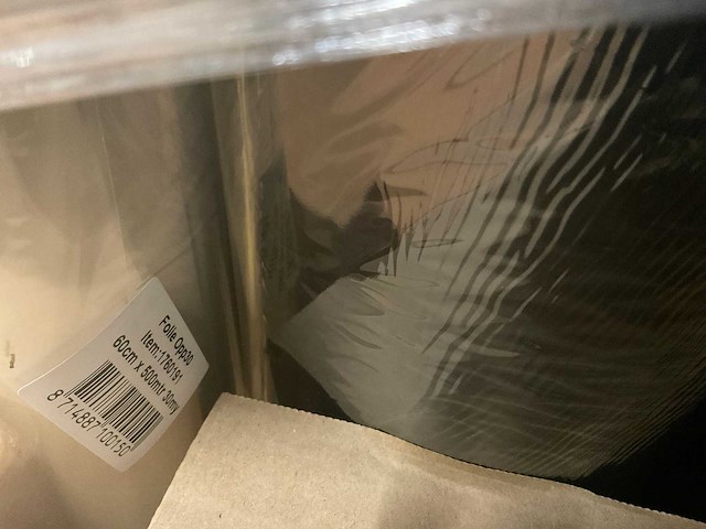Inpakpapier, folie, lint, lijmpistool (2x) - afbeelding 9 van  10