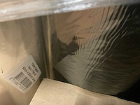 Inpakpapier, folie, lint, lijmpistool (2x) - afbeelding 9 van  10