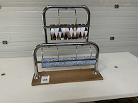 Inpakpapier rol houder - afbeelding 1 van  4