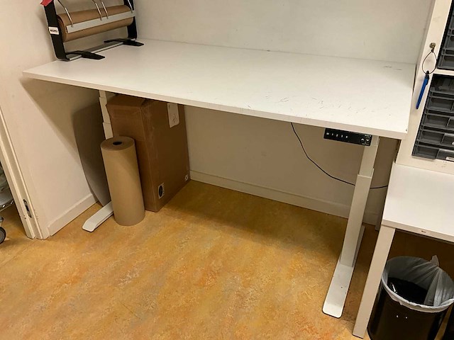 Inpaktafel - elektrisch (2x) - afbeelding 1 van  6