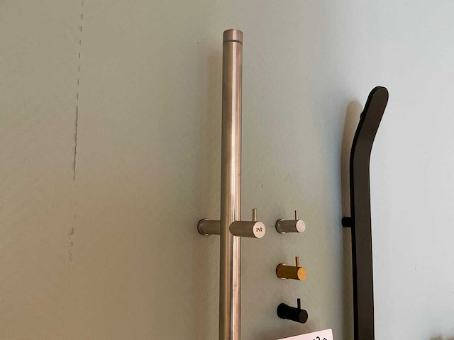 Inr - handdoek radiator 170 cm - afbeelding 6 van  6