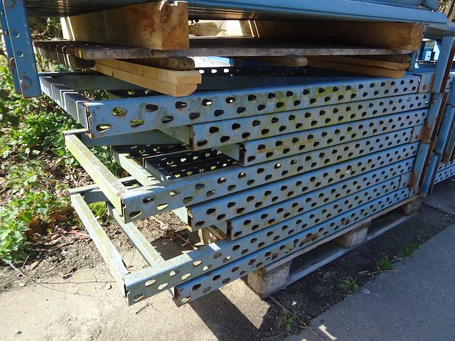 Inrijstelling - afbeelding 2 van  7