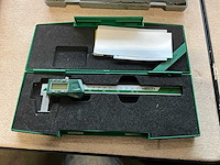 Insize 1120-150a digitale schuifmaat - afbeelding 1 van  4