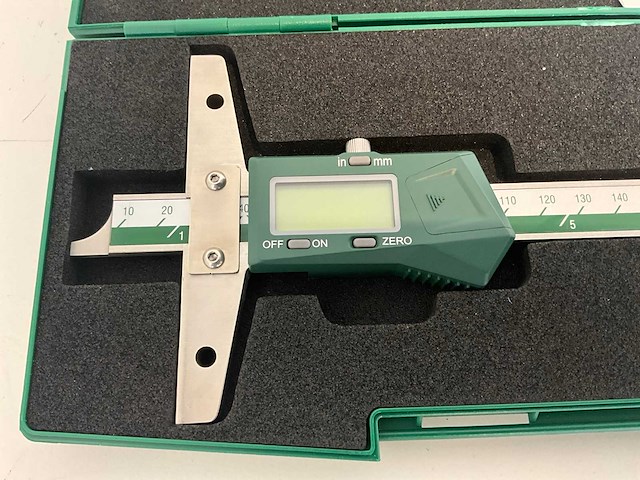 Insize 1147-200 digitale dieptemeter - afbeelding 2 van  5