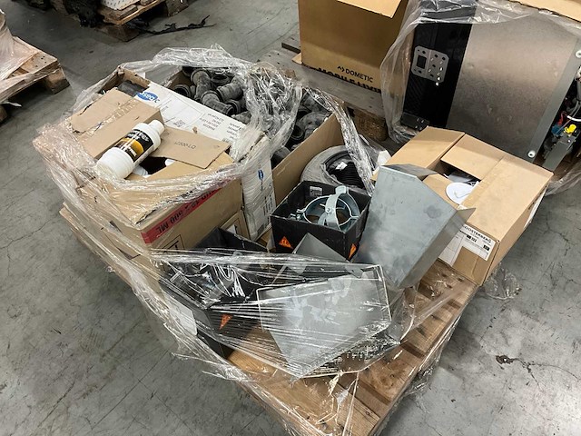 Installatie & bevestiging materiaal - afbeelding 1 van  6