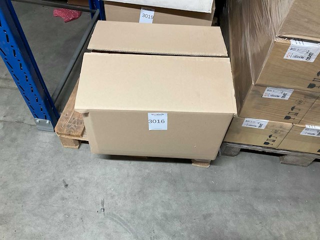 Installatie box (54x) - afbeelding 1 van  2