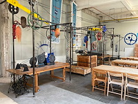 Installatie “de ruben goldberg machine” - afbeelding 1 van  15