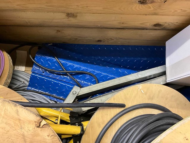 Installatie kabelhaspels en diversen - afbeelding 2 van  10