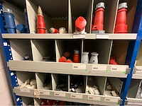 Installatie materiaal - afbeelding 18 van  62