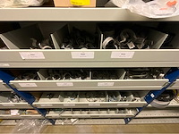Installatie materiaal - afbeelding 28 van  62