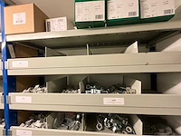 Installatie materiaal - afbeelding 38 van  62