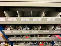 Installatie materiaal - afbeelding 48 van  62