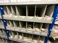Installatie materiaal - afbeelding 60 van  62