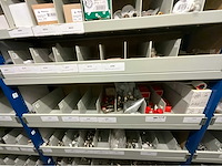 Installatie materiaal - afbeelding 2 van  53