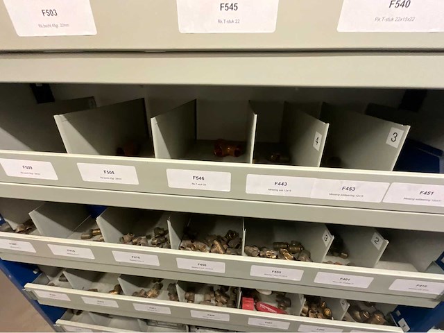 Installatie materiaal - afbeelding 46 van  53