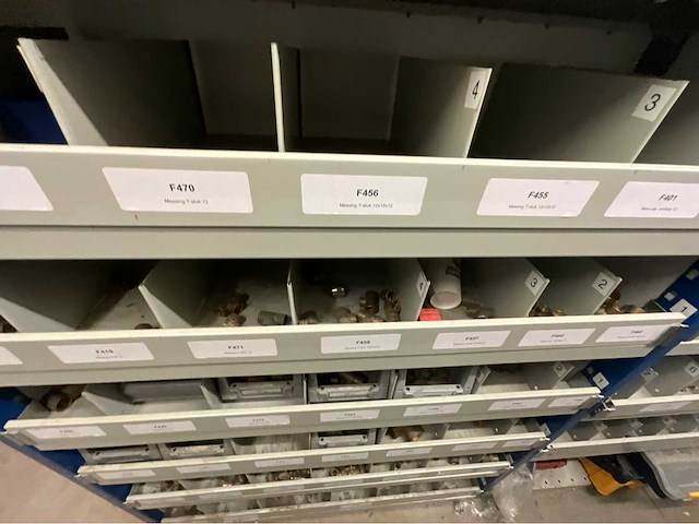 Installatie materiaal - afbeelding 47 van  53