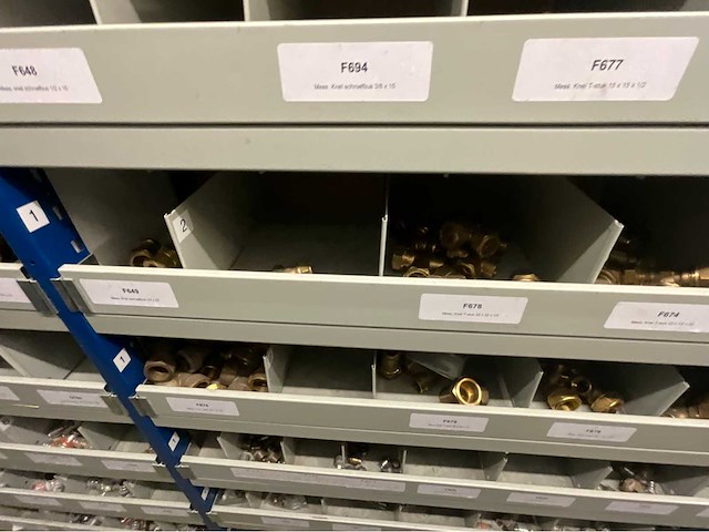 Installatie materiaal - afbeelding 7 van  71