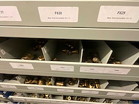 Installatie materiaal - afbeelding 22 van  71