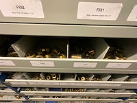 Installatie materiaal - afbeelding 24 van  71