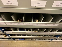 Installatie materiaal - afbeelding 25 van  71