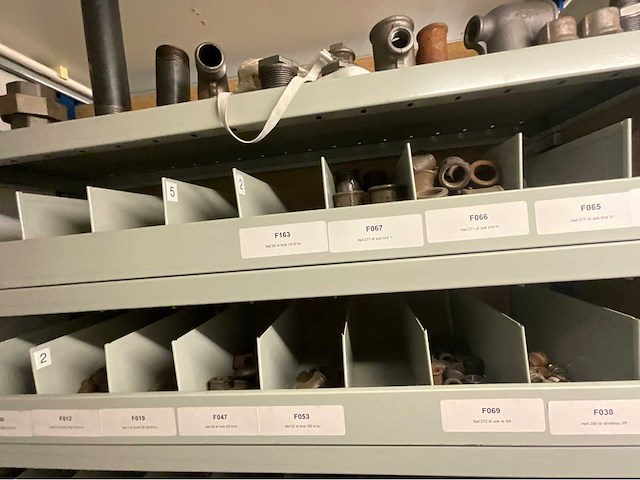 Installatie materiaal - afbeelding 33 van  71