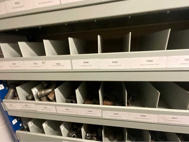 Installatie materiaal - afbeelding 36 van  71
