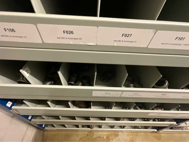 Installatie materiaal - afbeelding 39 van  71