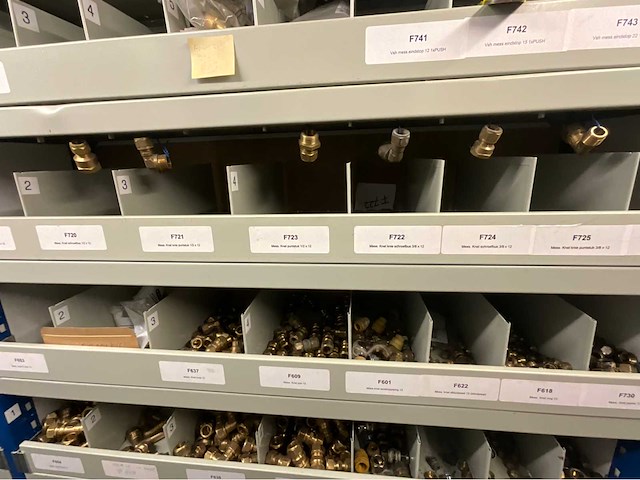 Installatie materiaal - afbeelding 45 van  71
