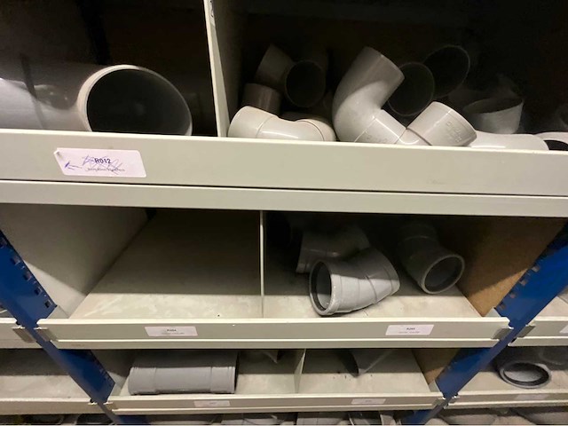 Installatie materiaal - afbeelding 3 van  48