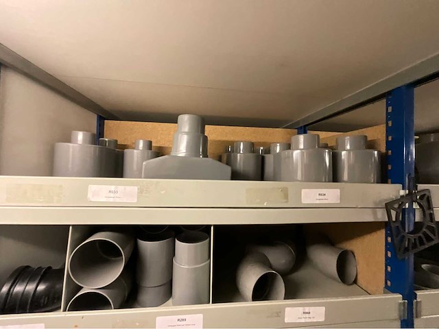 Installatie materiaal - afbeelding 10 van  48