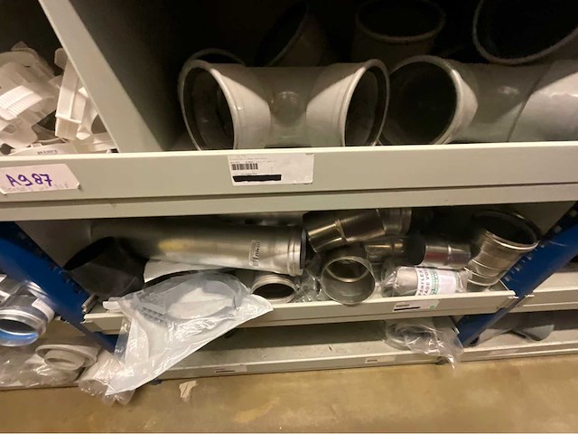 Installatie materiaal - afbeelding 19 van  48
