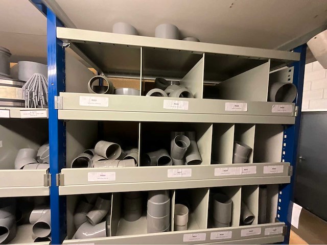 Installatie materiaal - afbeelding 23 van  48