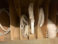 Installatie materiaal - afbeelding 42 van  48