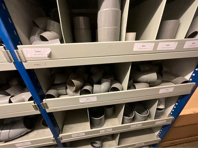 Installatie materiaal - afbeelding 44 van  48