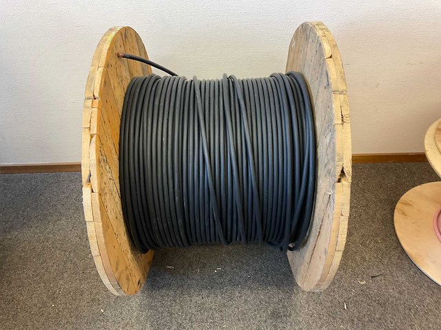 Installatiekabel op haspel - afbeelding 1 van  3