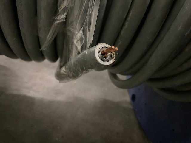 Installatiekabel op rol - afbeelding 2 van  2