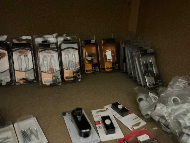 Installatiemateriaal divers (47x) - afbeelding 3 van  6