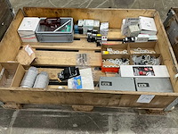 Installatiemateriaal en divers - afbeelding 2 van  6