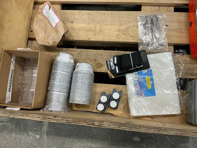 Installatiemateriaal en divers - afbeelding 6 van  6