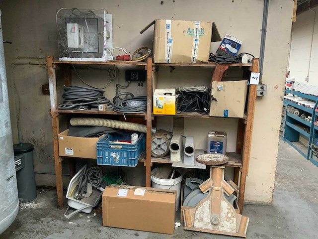 Installatiemateriaal en diversen - afbeelding 1 van  8