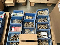 Installatiemateriaal en technische fittingen - afbeelding 3 van  3
