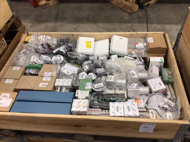 Installatiemateriaal - afbeelding 1 van  4