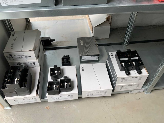 Installatiemateriaal - afbeelding 11 van  15