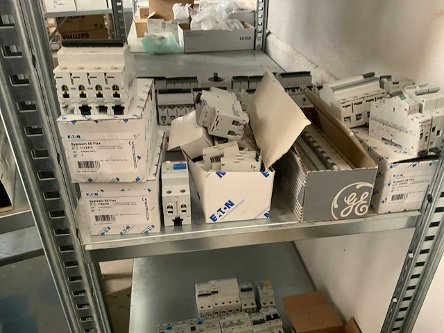 Installatiemateriaal - afbeelding 11 van  16